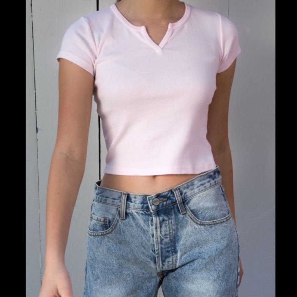 Brandy Melville Pink Ashlyn Short Sleeve